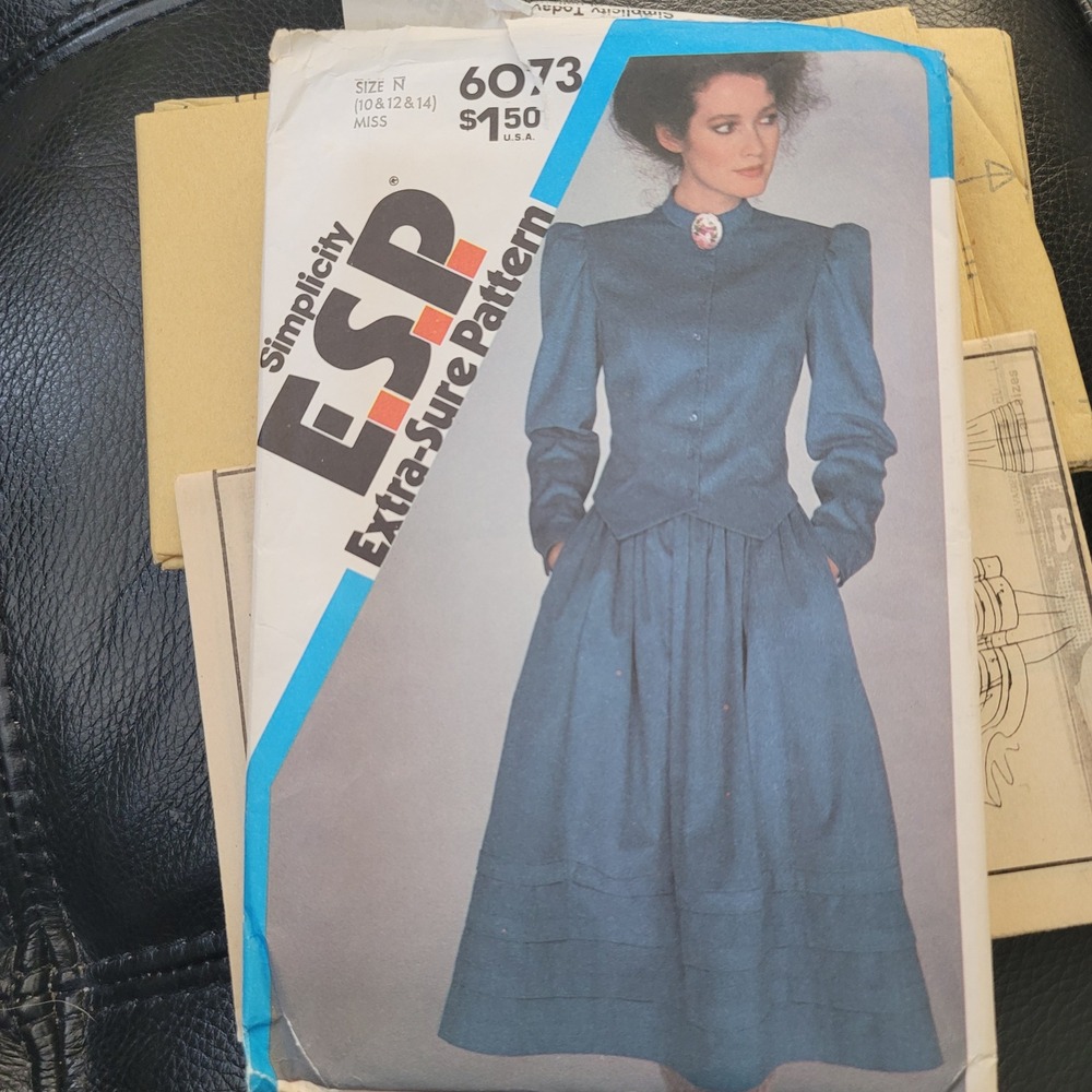 Simplicity 6073 Vintage 1983 Two Piece Dress Sewing Pattern Uncut Size 10 12 14